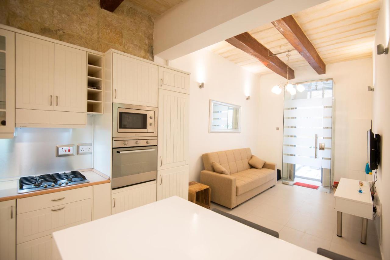 Valletta Most Central Studio Apartment 16Th-Century Building Exteriör bild